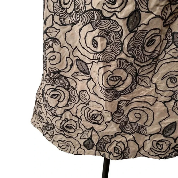 Tracy Reese Silk Cowl Neck Embroidered Floral Sleeveless Top Brown Size M - Picture 7 of 14